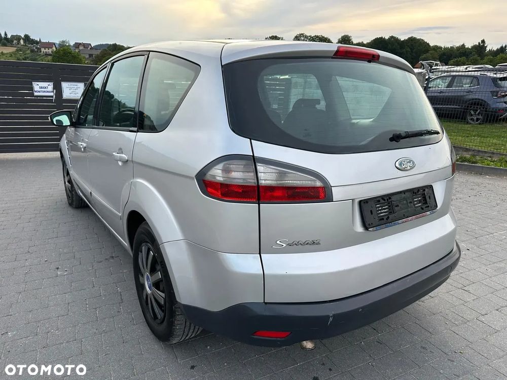 Ford S-Max 1.8 TDCi Ambiente - 4