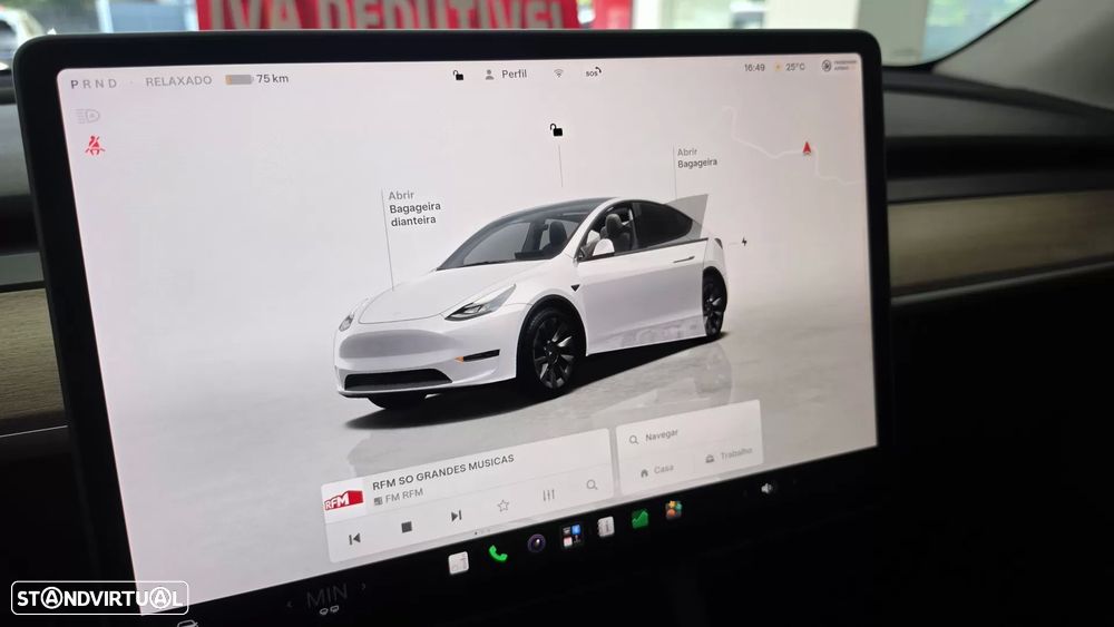Tesla Model Y Long Range Dual Motor AWD - 38