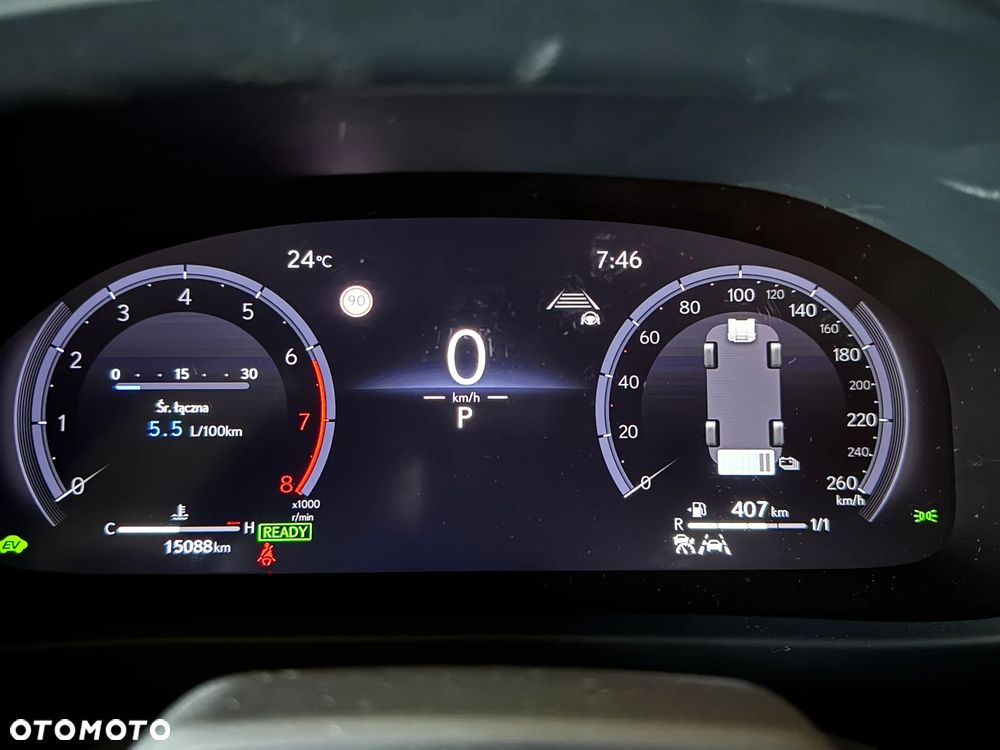 Lexus UX 300h F Sport Design - 12