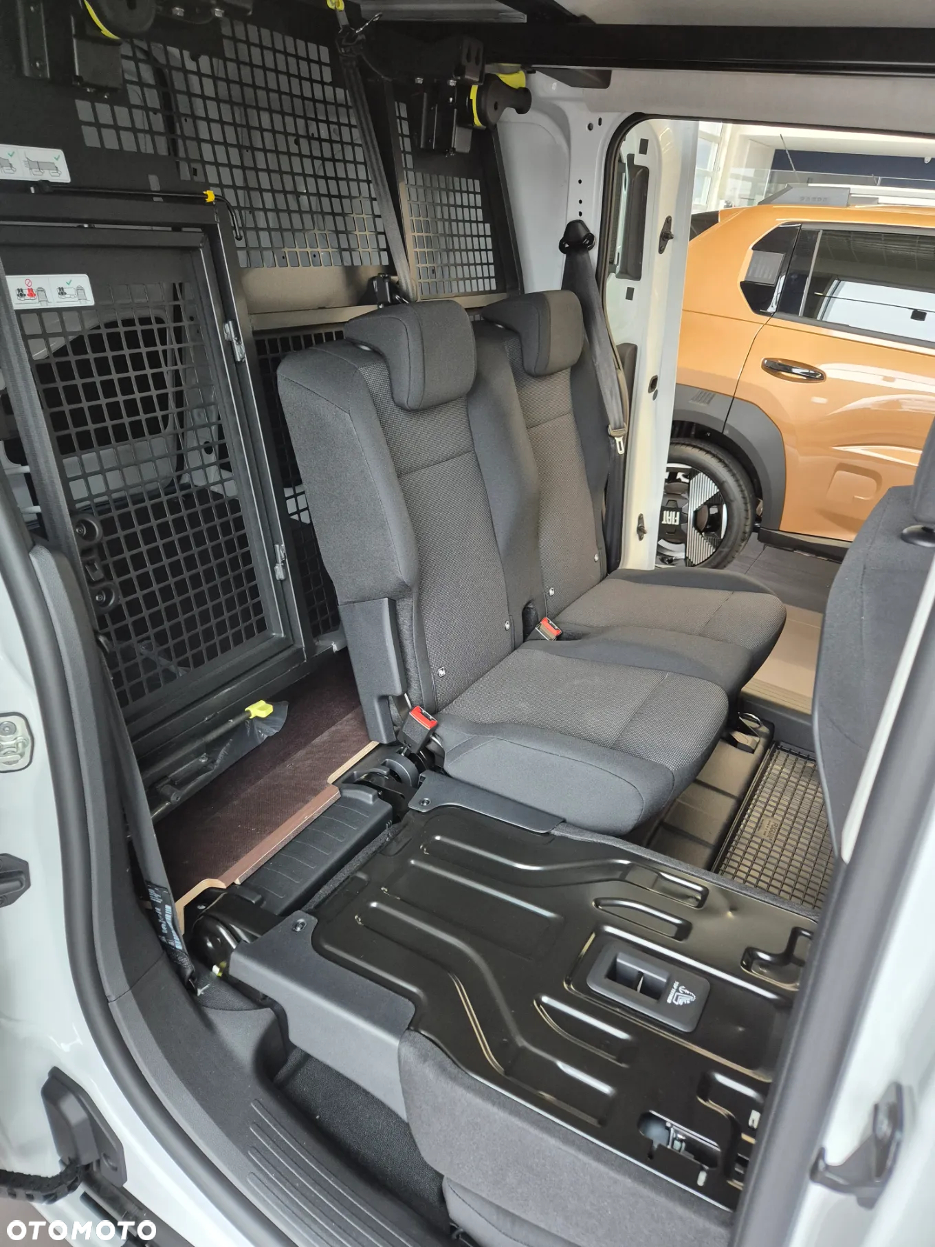 Fiat Doblo CrewCab Brygadowy 5miejsc L2 BHDi 1.5 130KM AUTOMAT2025 !! OD RĘKI !! - 13