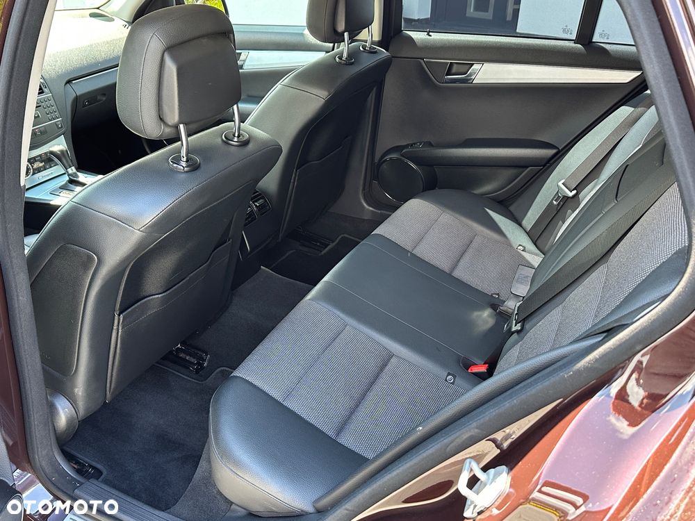 Mercedes-Benz Klasa C 180 Kompressor Automatik Avantgarde - 20