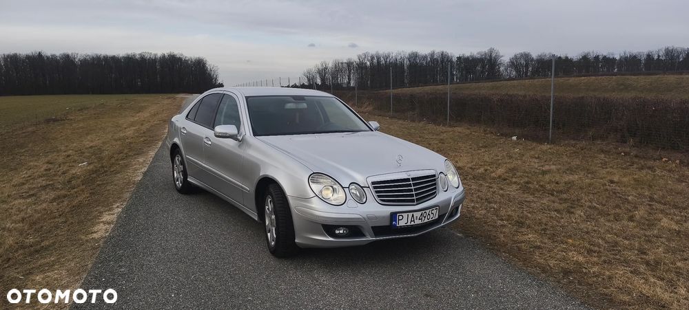 Mercedes-Benz Klasa E 200 Kompressor Classic - 1