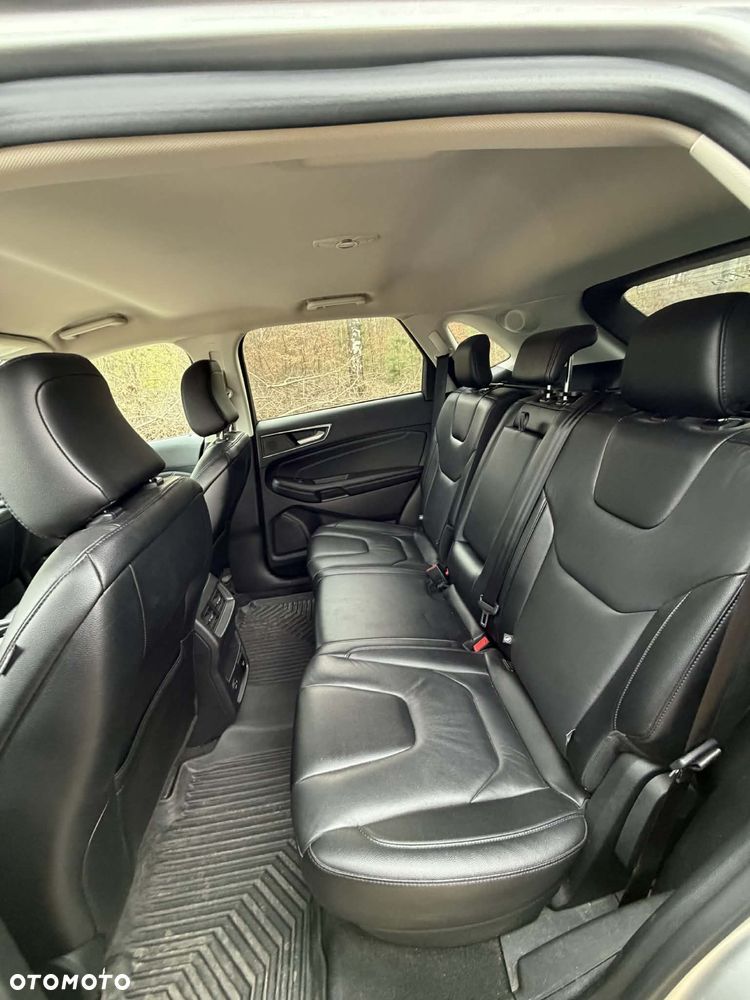 Ford Edge - 9