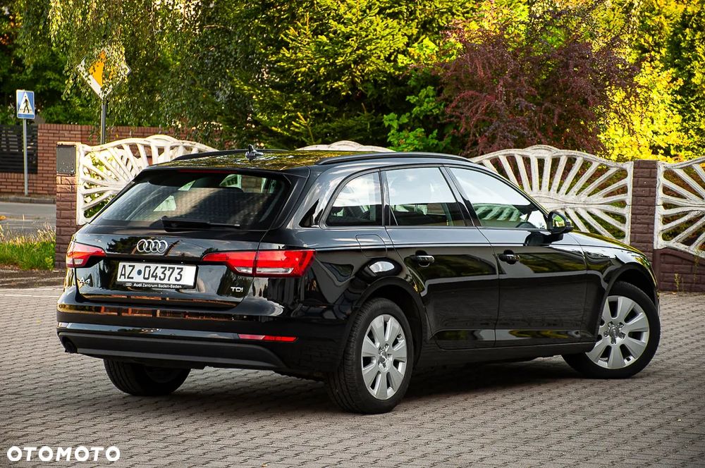 Audi A4 Avant 2.0 TDI - 22