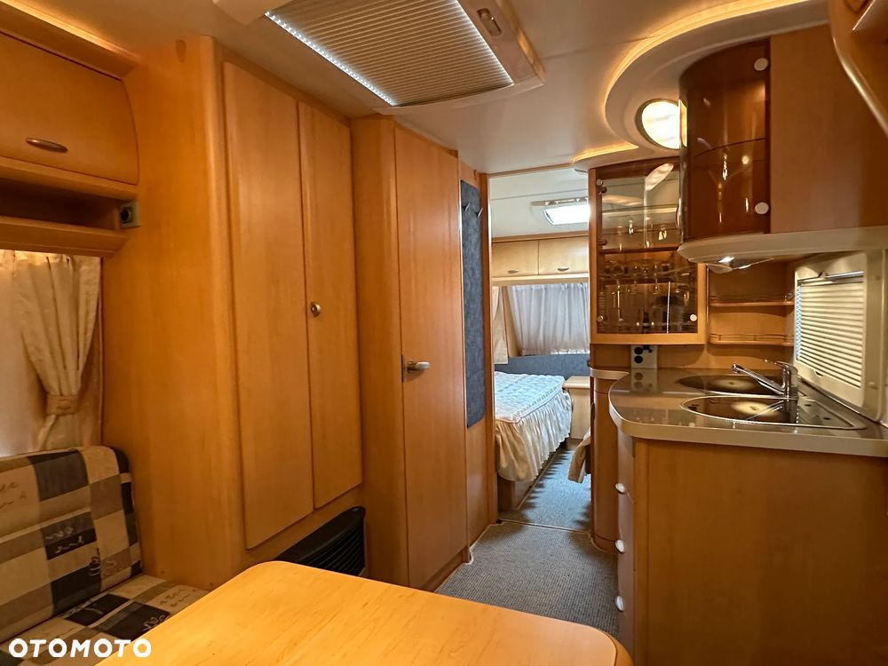 Hobby 495 UL z przedsionkiem i napędem. DMC 1500 kg !!! RATY. - 15