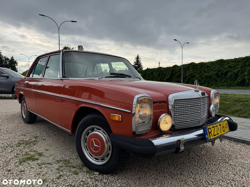 Mercedes-Benz 280 - 2
