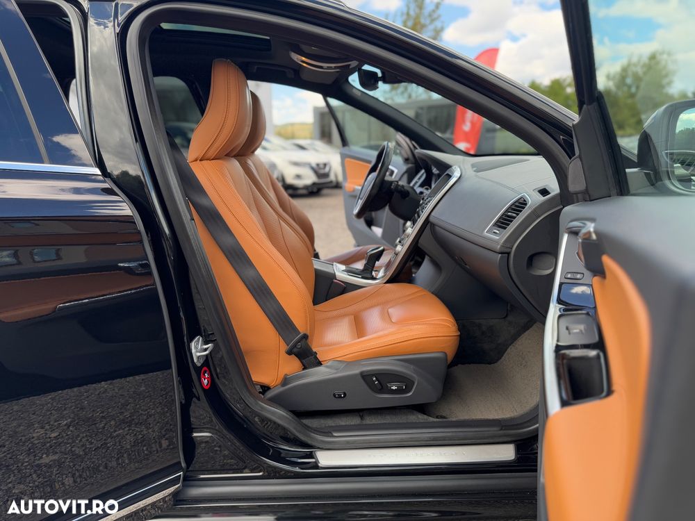 Volvo XC 60 D5 AWD Geartronic Linje Inscription - 34