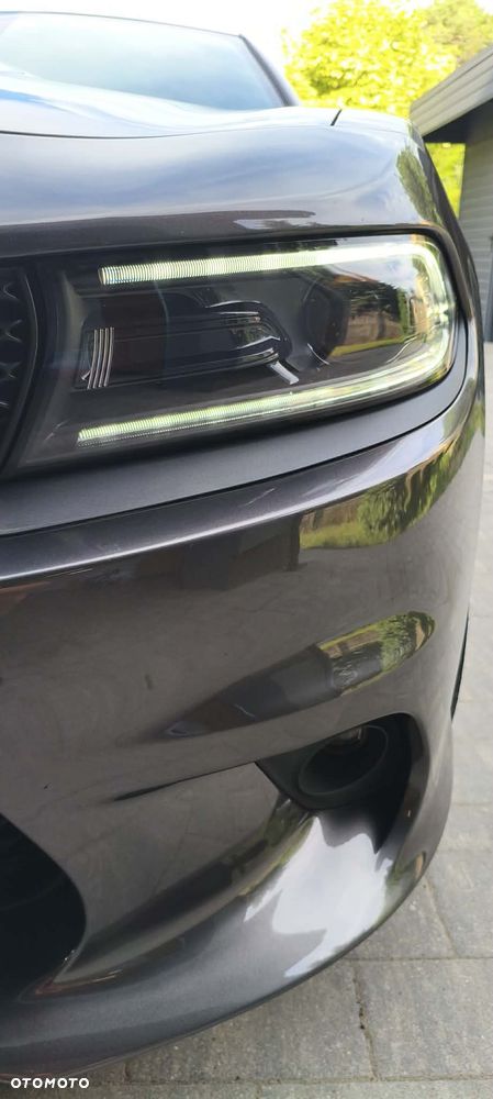 Dodge Charger - 8