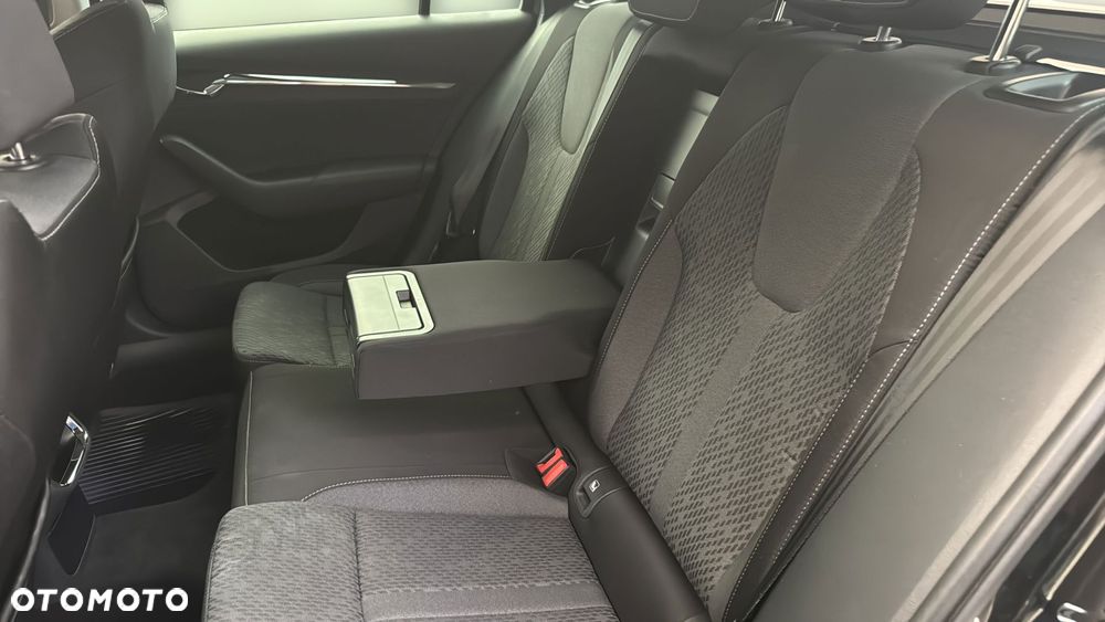 Skoda Octavia 1.5 TSI ACT Style - 13