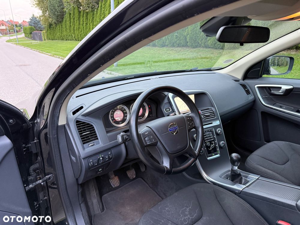 Volvo XC 60 - 8