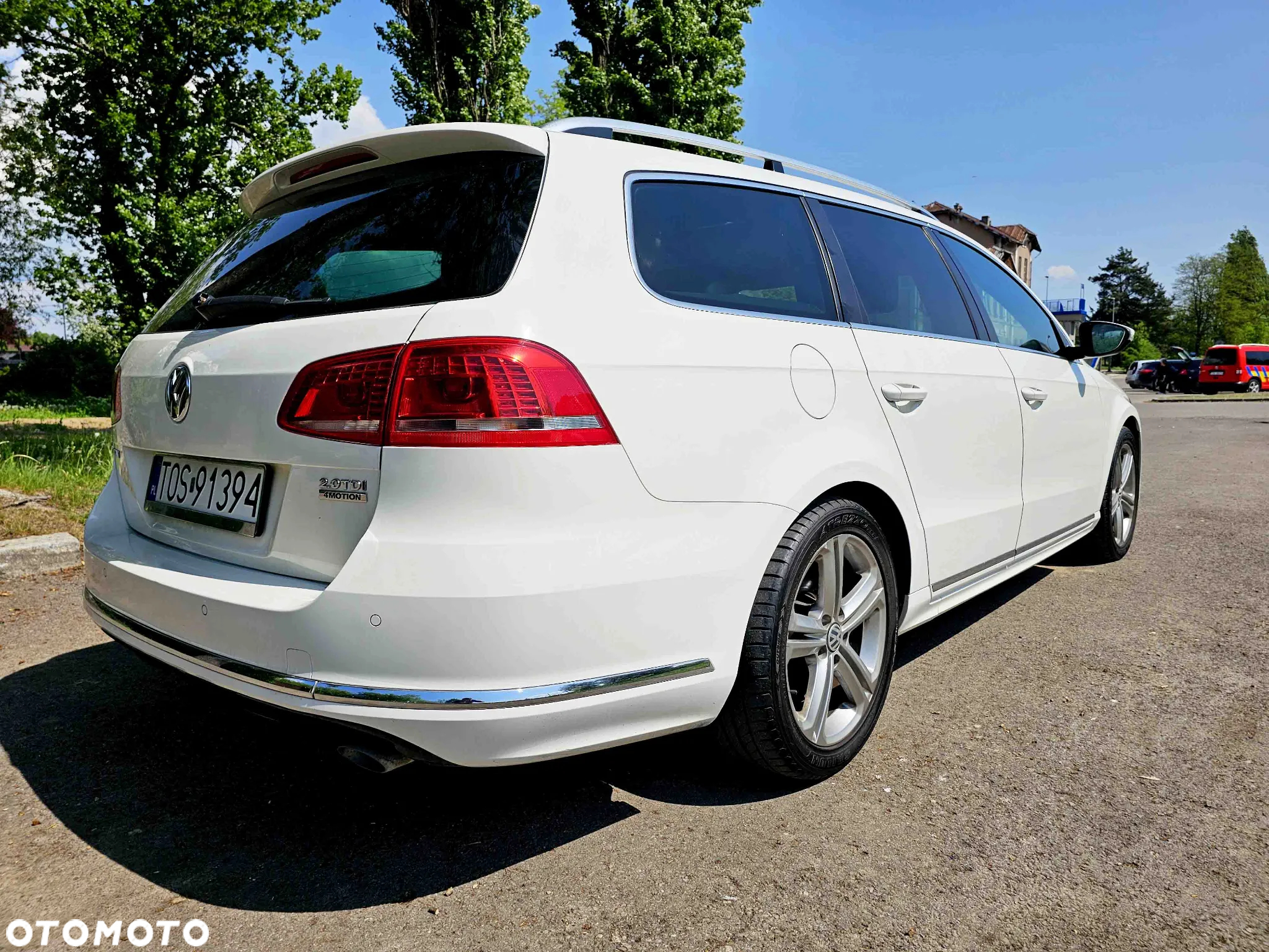 Volkswagen Passat Variant 2.0 TDI 4Motion DSG BlueMotion Tech R-Line - 8