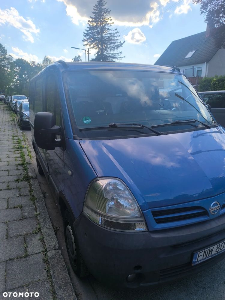 Nissan Interstar - 1