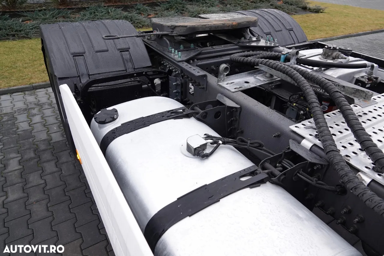 Renault T 520 / 13L / HIDRAULICĂ / CABĂ ÎNALTĂ / KILOMETRAGE MICĂ / DUPĂ CONTRACTUL DE SERVICE - 16
