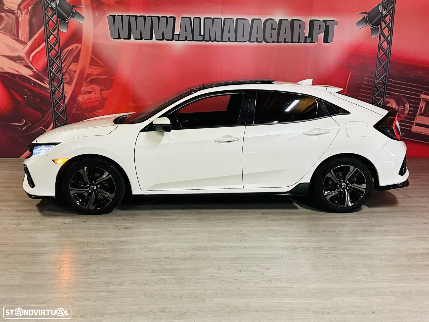 Honda Civic 1.5 i-VTEC Sport Plus - 2