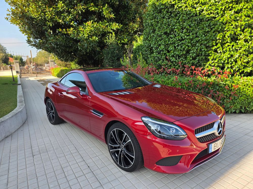 Mercedes-Benz SLC 180 9G-TRONIC