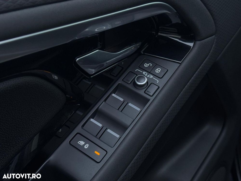 Land Rover Range Rover Evoque - 31