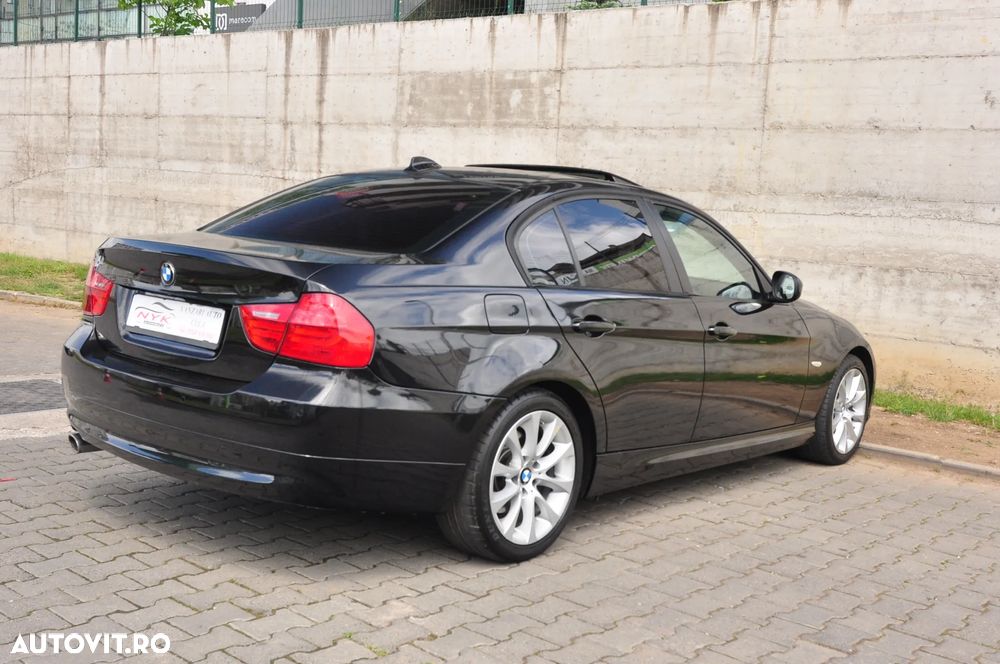 BMW Seria 3 320d - 5