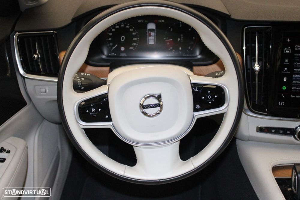 Volvo V90 2.0 B4 Momentum Plus Geartronic - 10