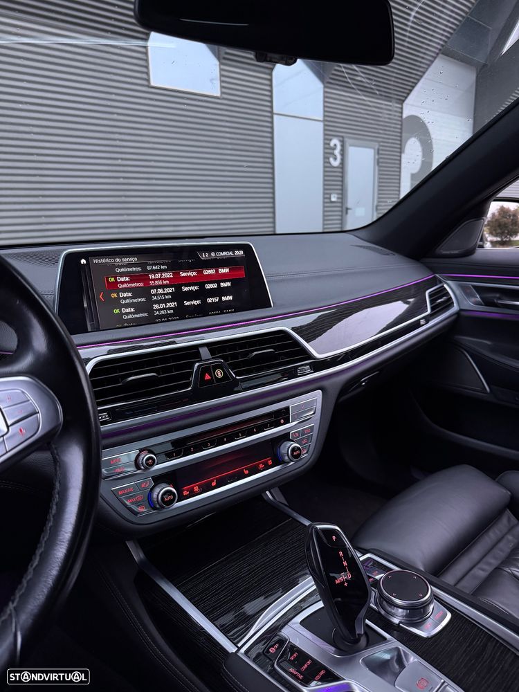 BMW 725 d Pack M - 11