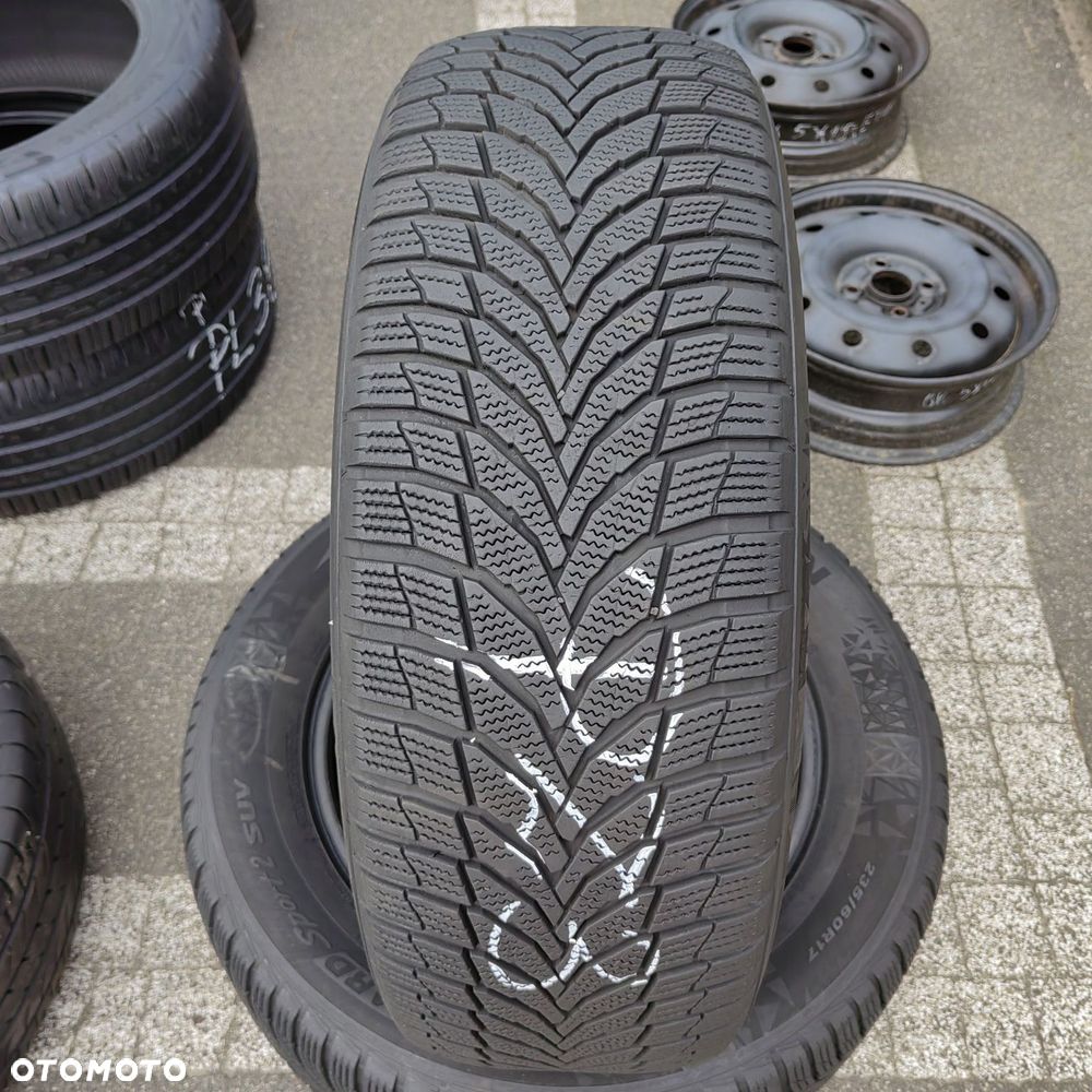 235/60R17 106H Nexen Winguard Spoert 2 SUV 2024 para zima PZ3 - 2