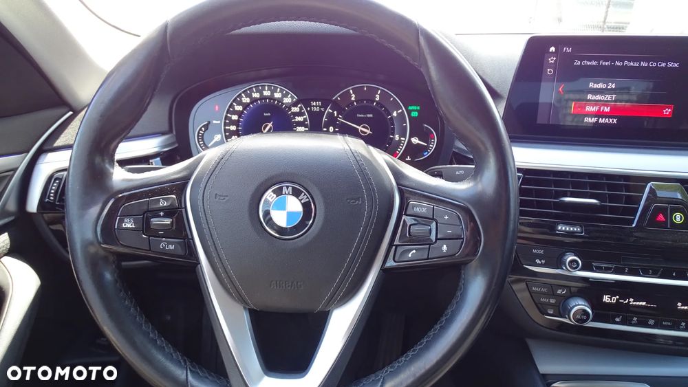 BMW Seria 5 520d xDrive Business Edition - 11