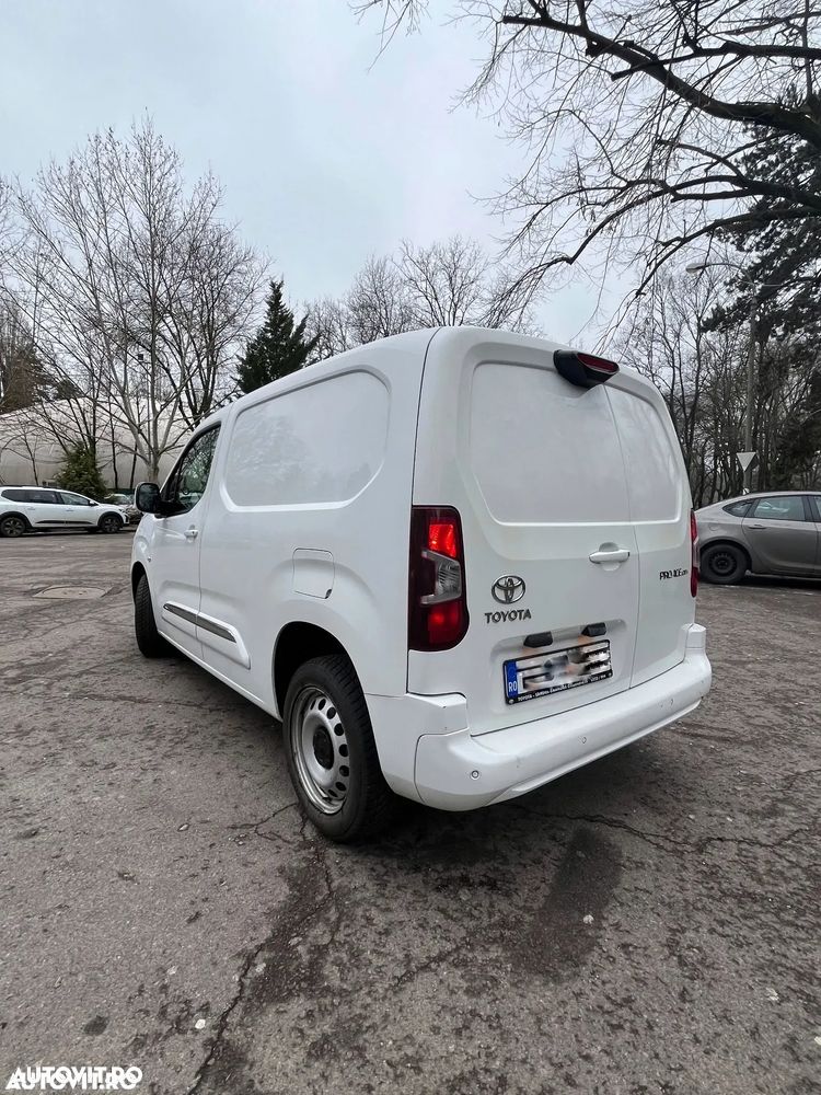 Toyota Proace 1.5 D-4D L1 Lounge - 5