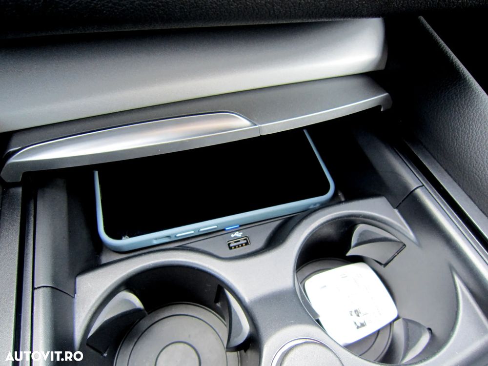 BMW Seria 5 520i AT MHEV - 15