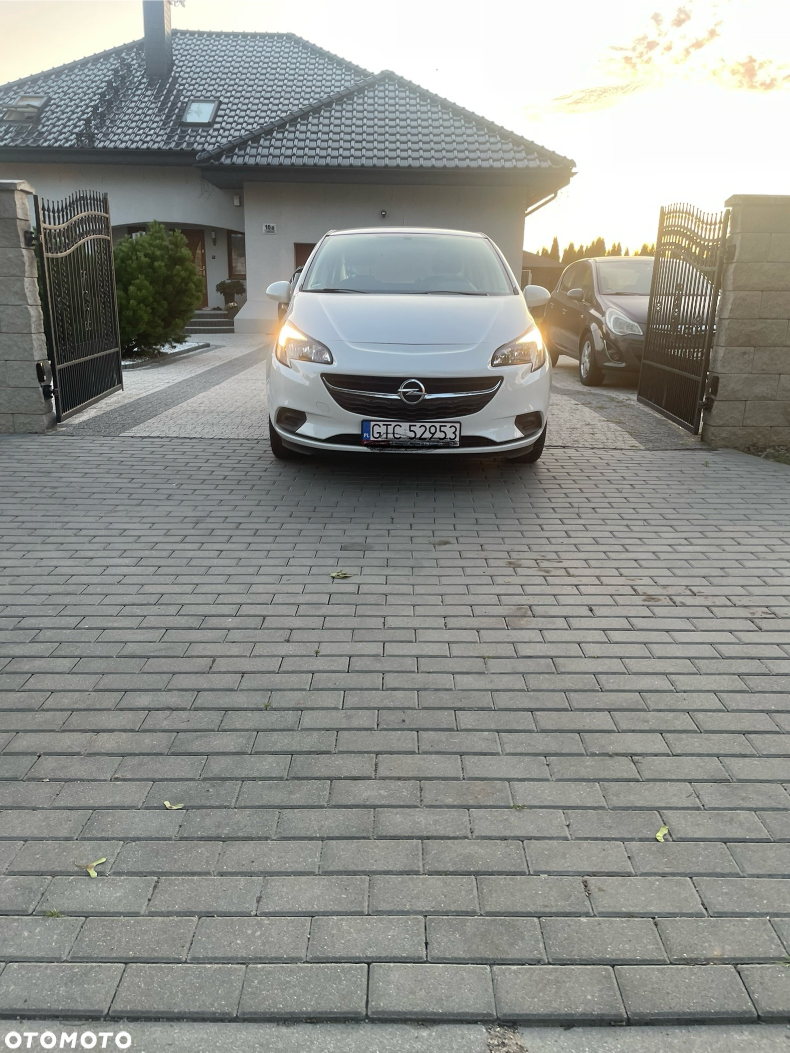 Opel Corsa 1.2 Cosmo - 3
