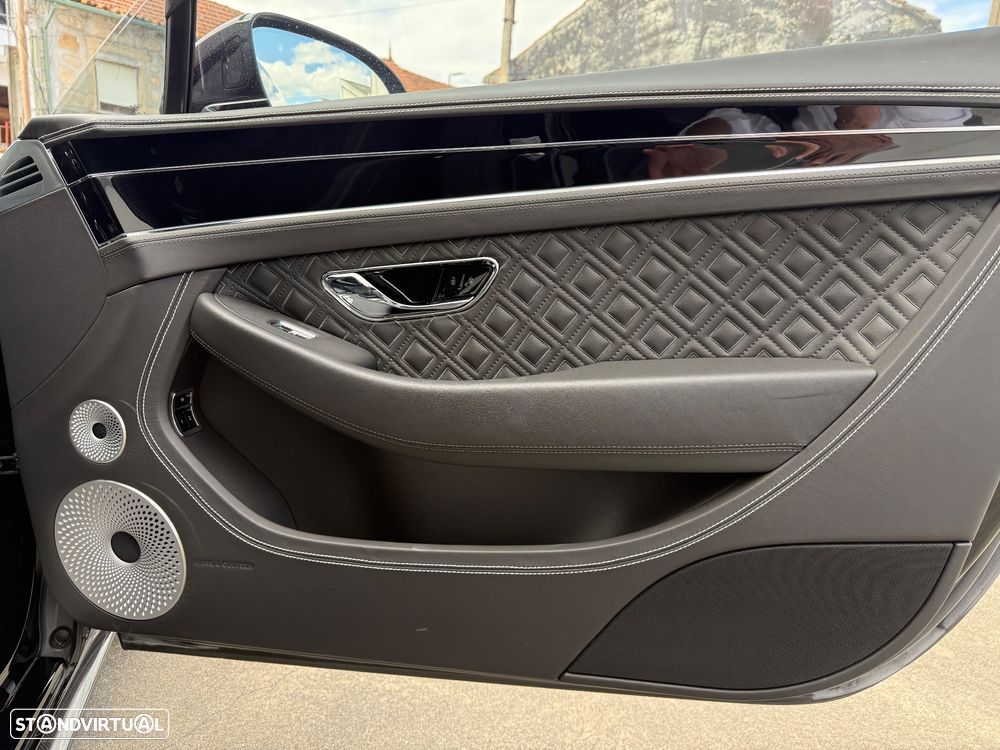 Bentley Continental V8 S - 27