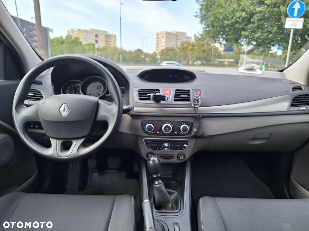 Renault Megane 1.6 16V Generation - 14