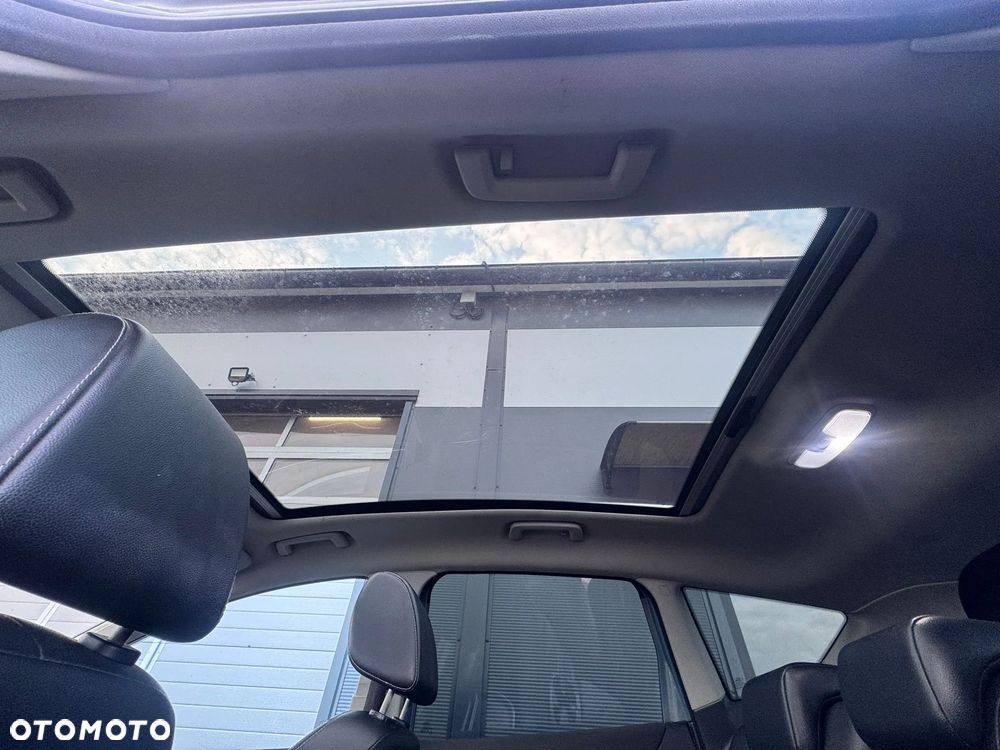 Ford Kuga 2.0 TDCi 4x4 Titanium - 5