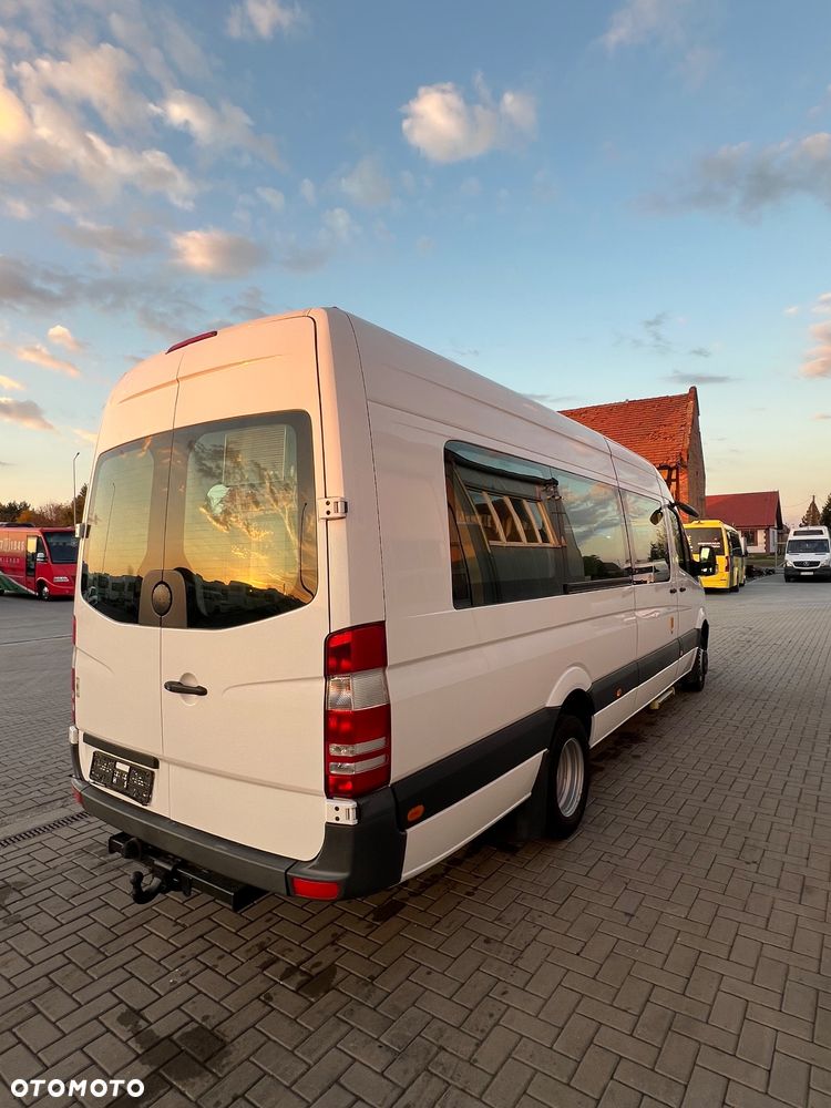 Mercedes-Benz 516 - 4