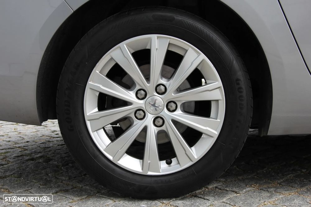 Peugeot 308 SW 1.5 BlueHDi Style EAT8 - 22