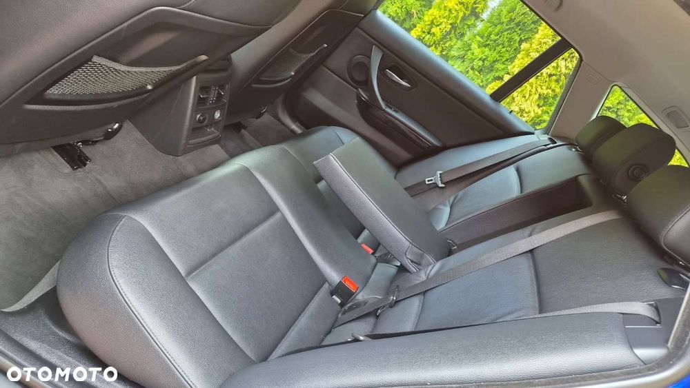 BMW Seria 3 - 18