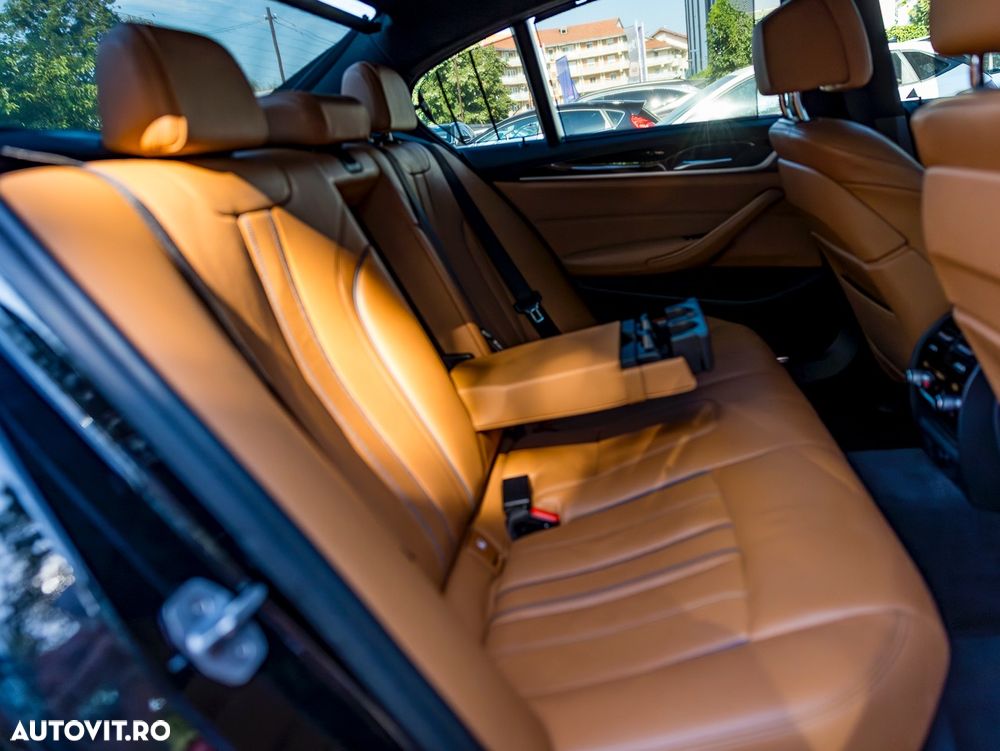 BMW Seria 5 530i Aut. Luxury Line - 5