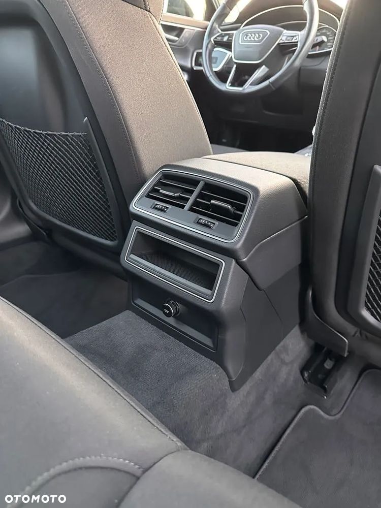 Audi A6 Limousine 40 TDI mHEV Quattro S tronic - 12