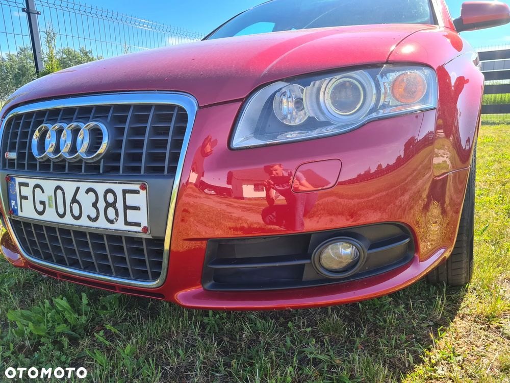 Audi A4 Avant - 16