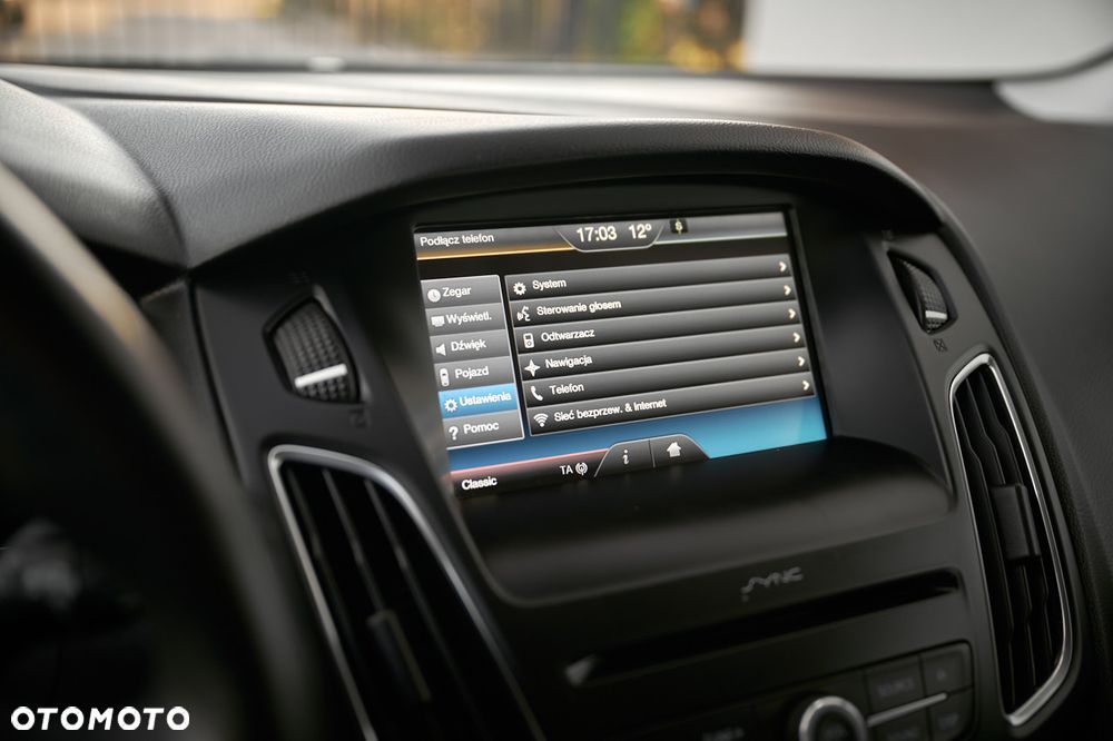 Ford Focus 1.5 TDCi Titanium ECOnetic ASS - 34