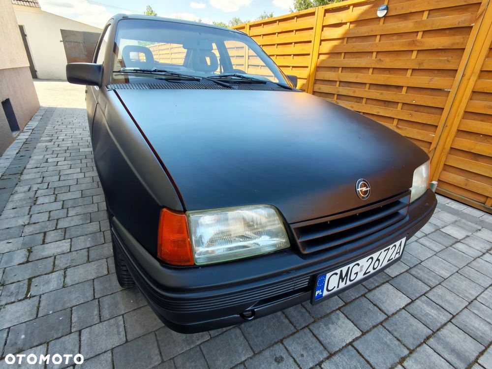 Opel Kadett 1.4 LS - 21