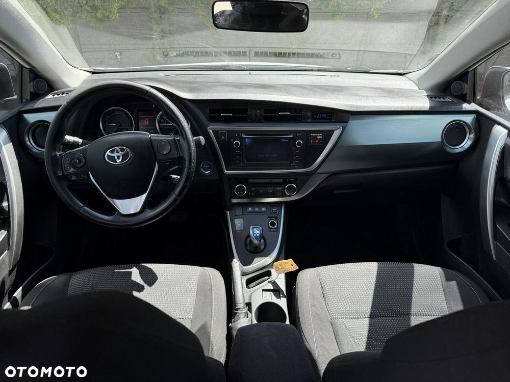 Toyota Auris - 8