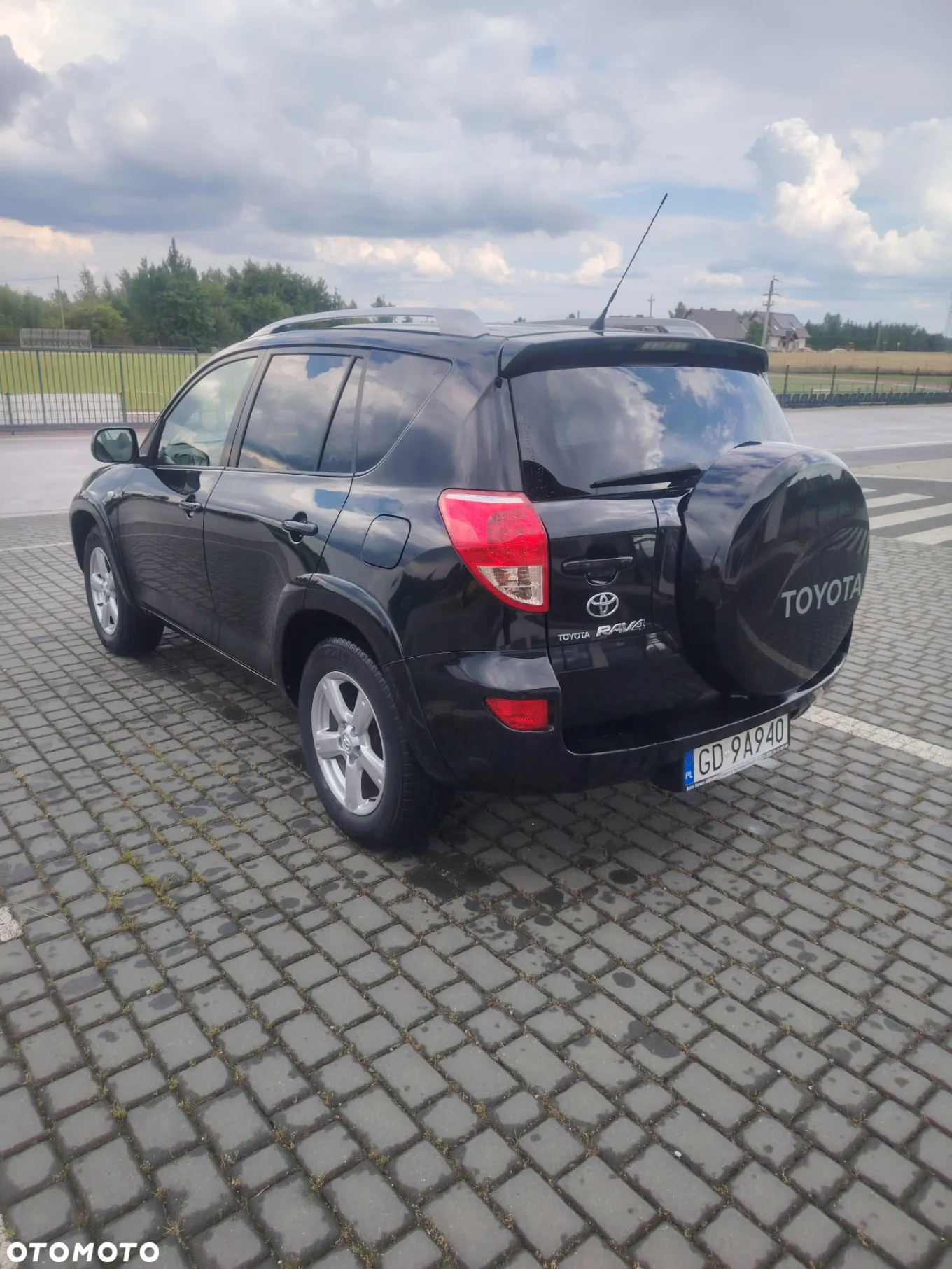 Toyota RAV4 - 7