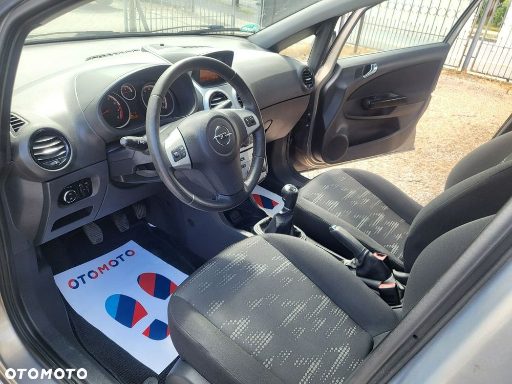 Opel Corsa - 14