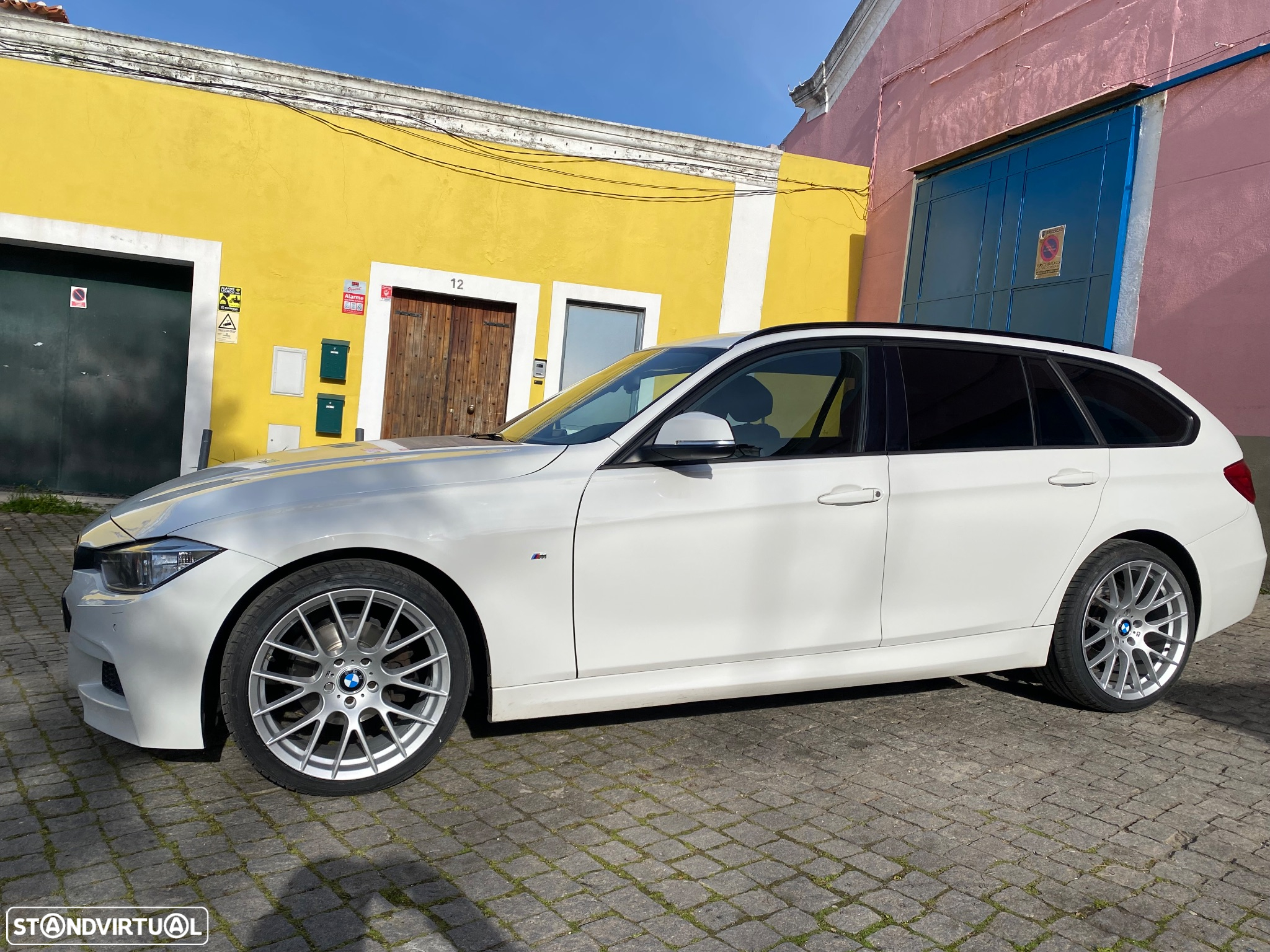 BMW 318 d Touring Pack M - 11
