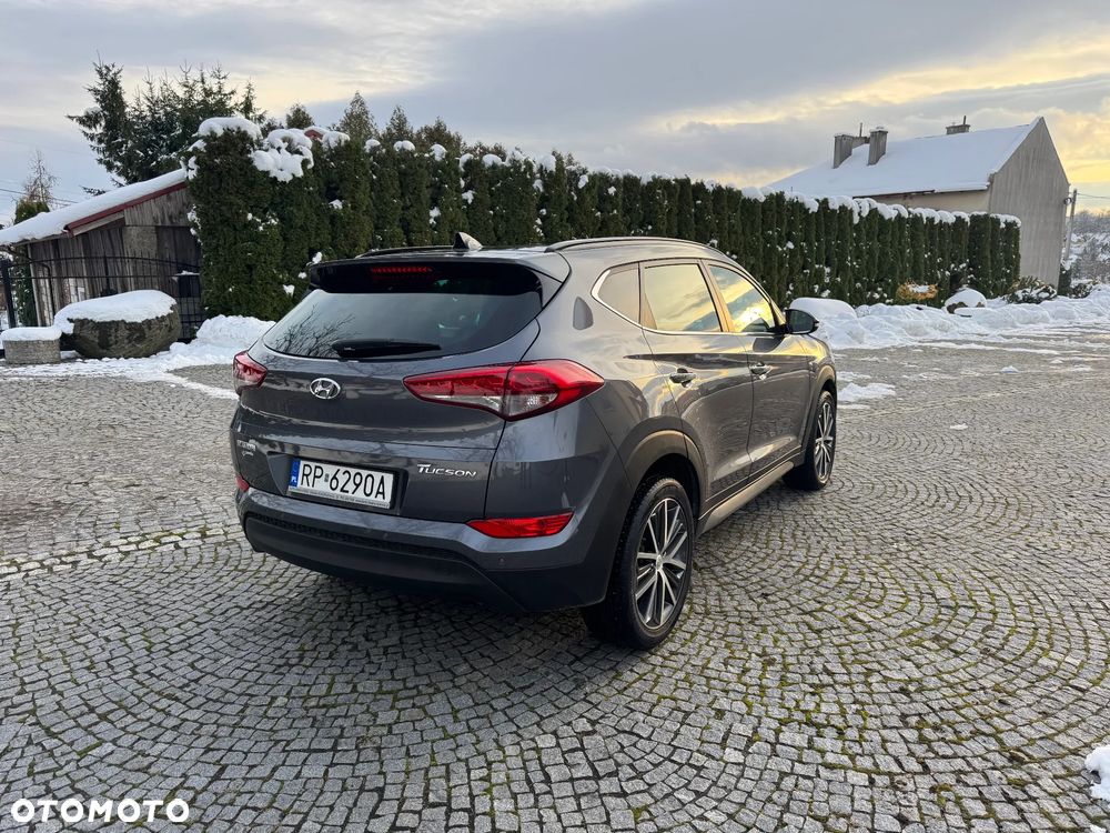 Hyundai Tucson - 6