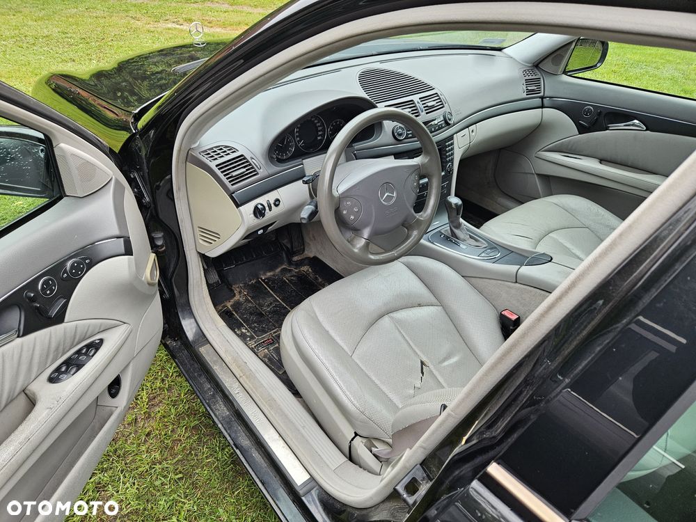 Mercedes-Benz Klasa E 320 Elegance - 19