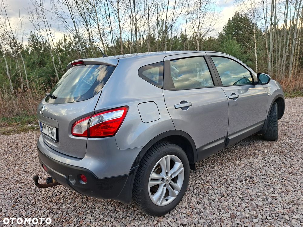 Nissan Qashqai 1.6 visia - 24