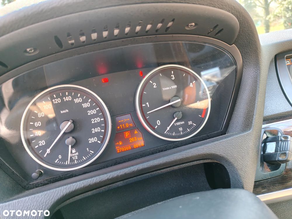 BMW X5 3.0d xDrive - 36