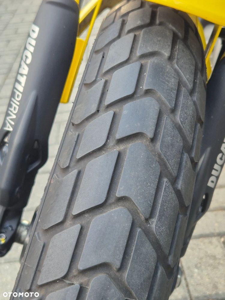 Ducati Scrambler - 12