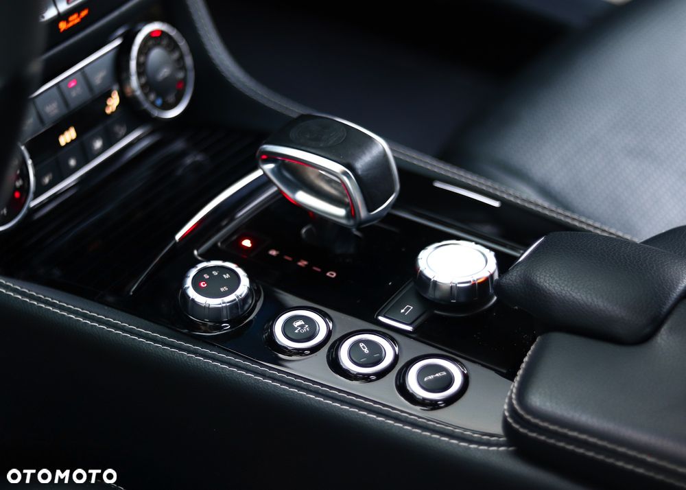 Mercedes-Benz CLS - 29