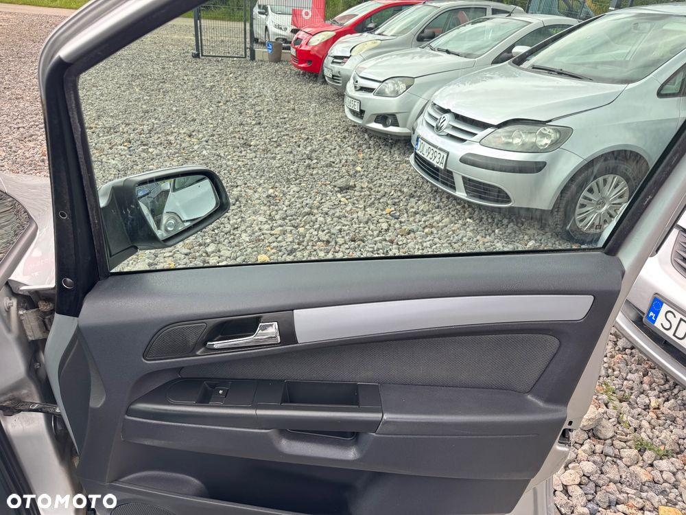 Opel Zafira 1.9 CDTI Cosmo - 16